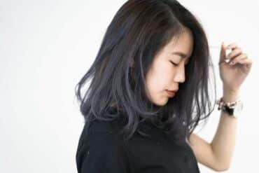 低調清雅藍長瀏海長bob頭