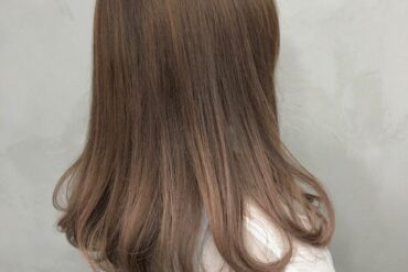 啡白相融顯層次感