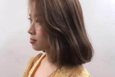 柔美弧形內捲中長髮