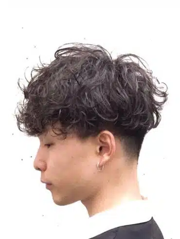 髮量飽滿慵懶蓬鬆頭